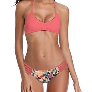 Strappy floral bikini set🍒